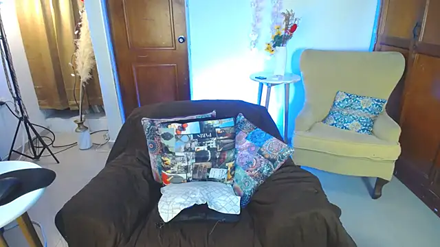 blackandwhite 2 online show from March 2026 10:19:02 AM