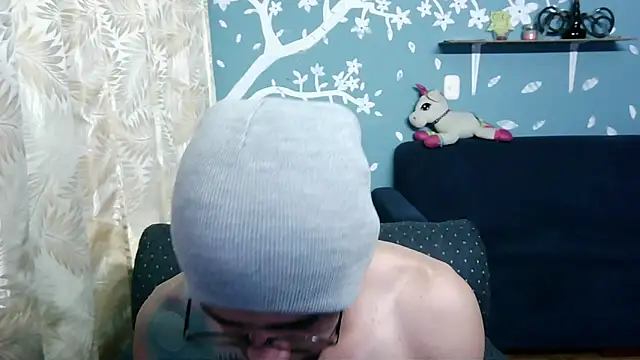 Snapshot of ponzothc chatting on November 2025 08:53:01 PM ponzothc online show from November 2025 08:53:01 PM