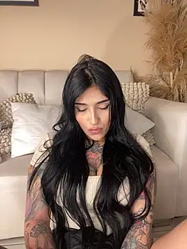 Snapshot of Sweetie_Arianna chatting on February 2026 05:06:02 AM Sweetie Arianna online show from February 2026 05:06:02 AM