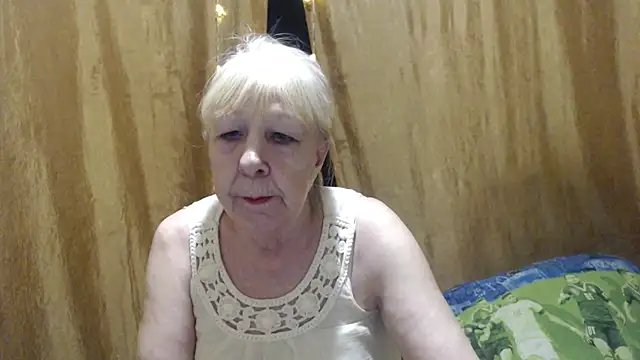 Snapshot of _Estelitta_5 chatting on January 2025 06:45:01 PM  Estelitta 5 online show from January 2025 06:45:01 PM