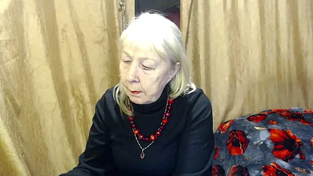 Snapshot of _Estelitta_5 chatting on March 2025 12:45:01 PM  Estelitta 5 online show from March 2025 12:45:01 PM