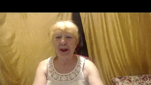 Snapshot of _Estelitta_5 chatting on September 2025 04:45:01 PM  Estelitta 5 online show from September 2025 04:45:01 PM
