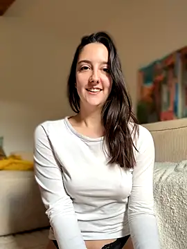  Juliette online show from November 2025 02:32:02 PM