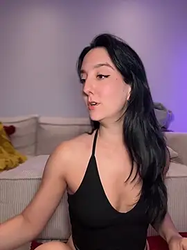Snapshot of _Juliette chatting on May 2026 07:08:01 PM Juliette online show from May 2026 07:08:01 PM