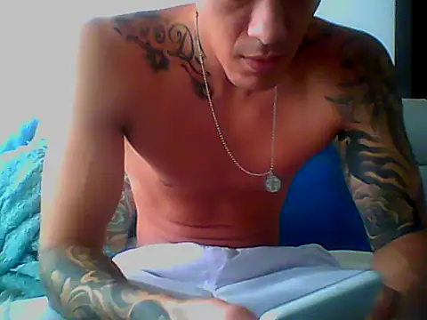 Skater29xx2 online show from January 2025 05:48:01 PM