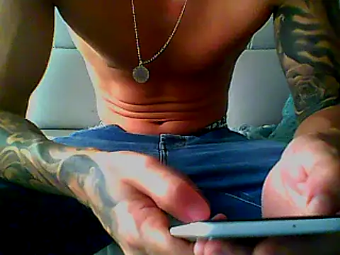 Skater29xx2 online show from March 2025 07:49:02 PM