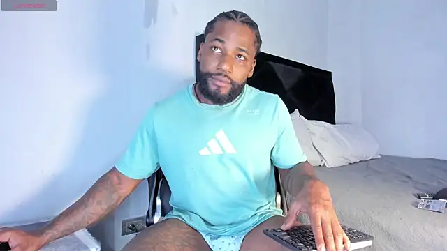 Snapshot of Dancelwashington chatting on May 2026 09:12:02 PM Dancelwashington online show from May 2026 09:12:02 PM