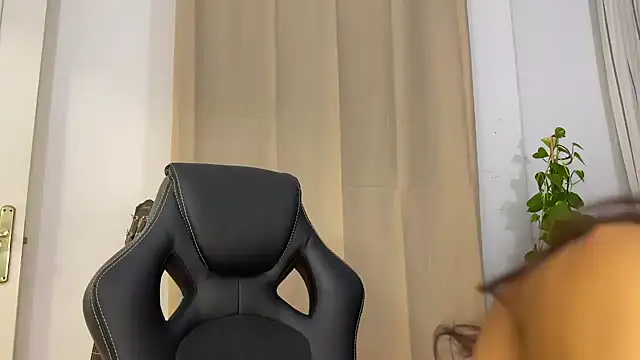 TheWildMiu online show from December 2024 10:16:02 PM