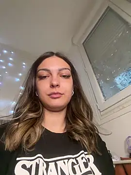Snapshot of La_Nebulleuse-Nebulla chatting on May 2026 07:21:01 PM La Nebulleuse-Nebulla online show from May 2026 07:21:01 PM