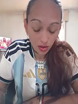 Snapshot of Zorrita_Fox chatting on June 2026 05:23:01 PM Zorrita Fox online show from June 2026 05:23:01 PM