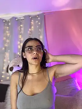 hannacruzsj online show from January 2026 08:21:02 PM