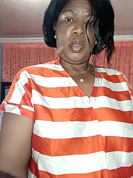 Snapshot of TALLNSEXY48 chatting on May 2026 02:16:01 AM TALLNSEXY48 online show from May 2026 02:16:01 AM