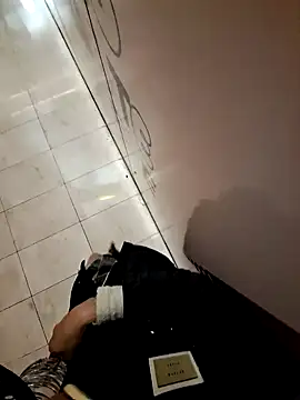 SexyErola27 online show from January 2025 05:10:01 PM