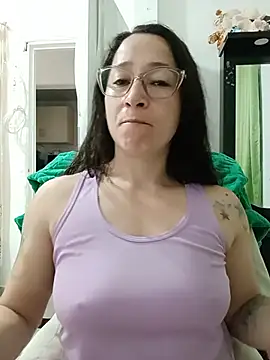 Snapshot of emilypoppy3 chatting on July 2026 12:52:02 PM emilypoppy3 online show from July 2026 12:52:02 PM