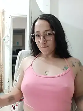 Snapshot of emilypoppy3 chatting on July 2026 08:03:02 PM emilypoppy3 online show from July 2026 08:03:02 PM