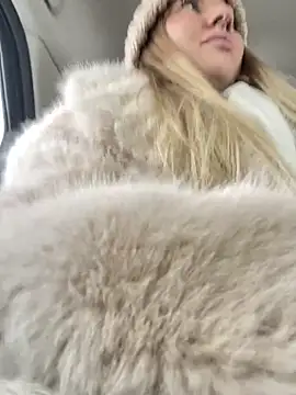 Snapshot of NewLale chatting on January 2025 06:49:01 AM NewLale online show from January 2025 06:49:01 AM