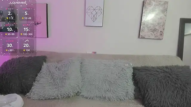 Murieel 69 online show from October 2025 09:19:02 PM