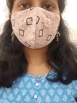 Snapshot of Angleannie chatting on October 2025 02:20:01 PM Angleannie online show from October 2025 02:20:01 PM