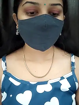 Angleannie online show from December 2025 01:36:01 AM