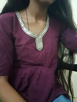 Snapshot of Kumkum_36 chatting on March 2026 05:02:02 AM Kumkum 36 online show from March 2026 05:02:02 AM