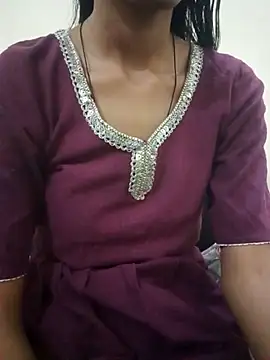Snapshot of Kumkum_36 chatting on April 2026 05:12:02 AM Kumkum 36 online show from April 2026 05:12:02 AM