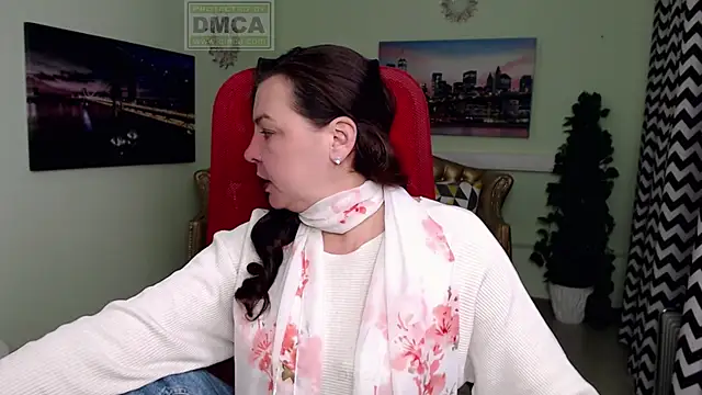 Lily flower7 online show from April 2026 06:02:01 AM