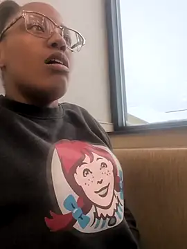 samone9 online show from February 2026 03:26:02 PM