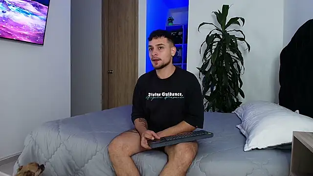 Aron-santoro online show from April 2026 03:10:02 AM