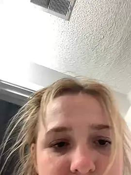 Snapshot of cammy2 chatting on February 2025 10:29:02 PM cammy2 online show from February 2025 10:29:02 PM