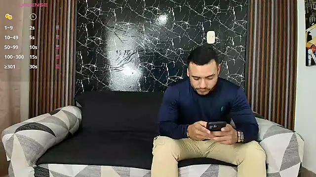 hott dicks online show from February 2025 07:35:01 PM