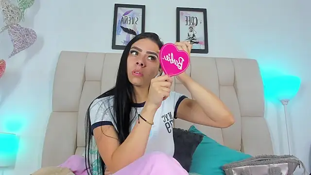 KristalFoxx online show from January 2026 12:11:01 PM