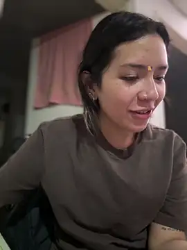 Mila Morgan online show from November 2025 03:00:02 PM