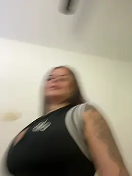 Snapshot of ivanna_rivera chatting on February 2026 07:18:01 PM ivanna rivera online show from February 2026 07:18:01 PM