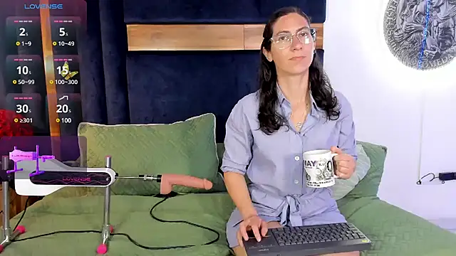 Snapshot of Andromeda-jade chatting on February 2025 03:30:01 AM Andromeda-jade online show from February 2025 03:30:01 AM