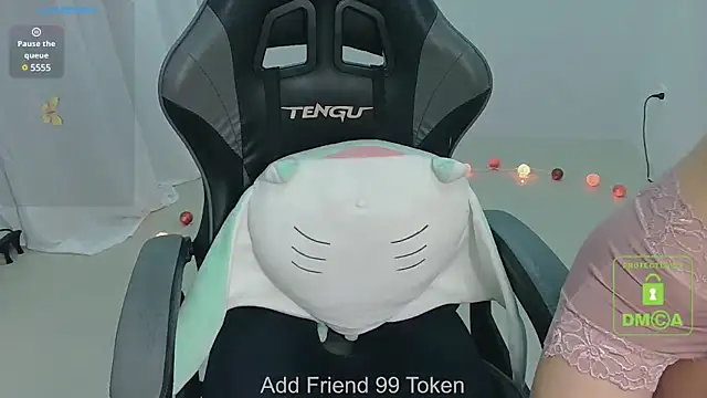 Snapshot of littlemiilk chatting on January 2025 04:07:01 PM littlemiilk online show from January 2025 04:07:01 PM