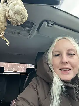 Snapshot of MerlinDave chatting on March 2026 01:21:01 AM MerlinDave online show from March 2026 01:21:01 AM