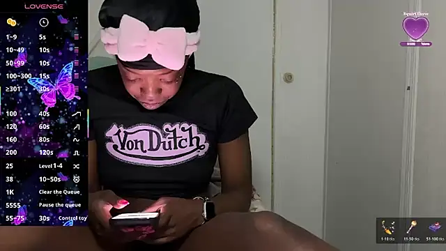 Snapshot of minimama69 chatting on March 2026 08:59:01 AM minimama69 online show from March 2026 08:59:01 AM