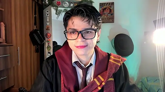 marckalexis online show from September 2025 01:54:02 PM