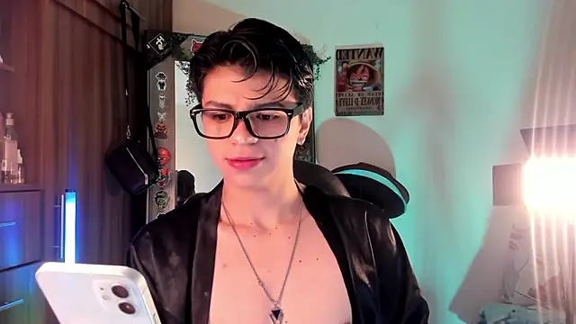 marckalexis online show from September 2025 12:07:02 PM