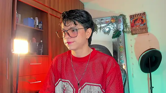 Snapshot of marckalexis chatting on May 2026 11:30:02 AM marckalexis online show from May 2026 11:30:02 AM