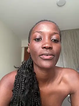 Fanclubbbbb online show from February 2026 11:42:01 AM