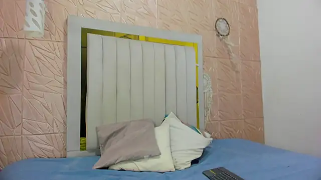 Ammy Connor1 online show from November 2025 08:31:01 PM