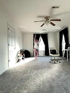 Snapshot of GingerSnap33 chatting on December 2025 03:08:02 PM GingerSnap33 online show from December 2025 03:08:02 PM