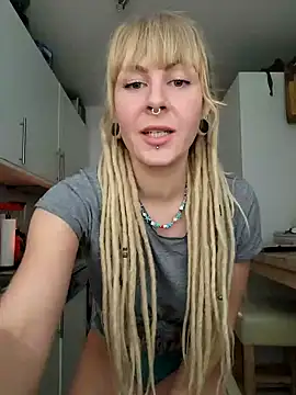 Snapshot of Jenna-Lia chatting on December 2024 08:30:02 AM Jenna-Lia online show from December 2024 08:30:02 AM