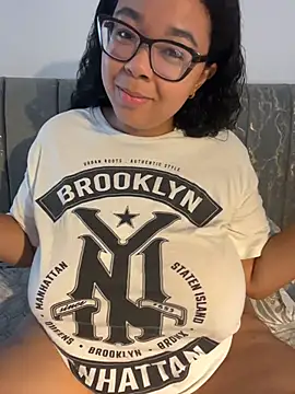 XMara online show from March 2026 08:42:01 PM