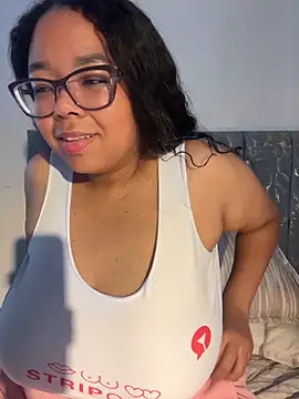 XMara online show from March 2026 07:03:02 PM