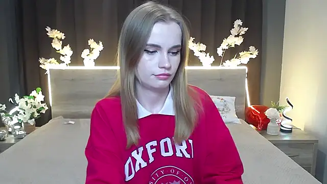 MargaritaKiss online show from April 2026 06:36:02 PM