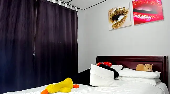 aleziiacam online show from February 2025 03:23:02 AM