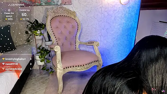 Snapshot of Miss_Ambeer chatting on January 2025 01:40:01 PM Miss Ambeer online show from January 2025 01:40:01 PM