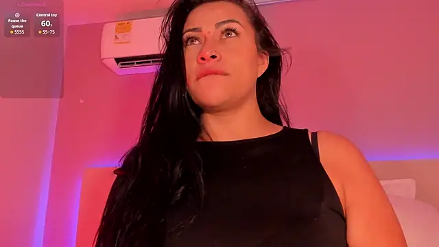 Snapshot of Miss_Ambeer chatting on September 2025 11:56:01 AM Miss Ambeer online show from September 2025 11:56:01 AM